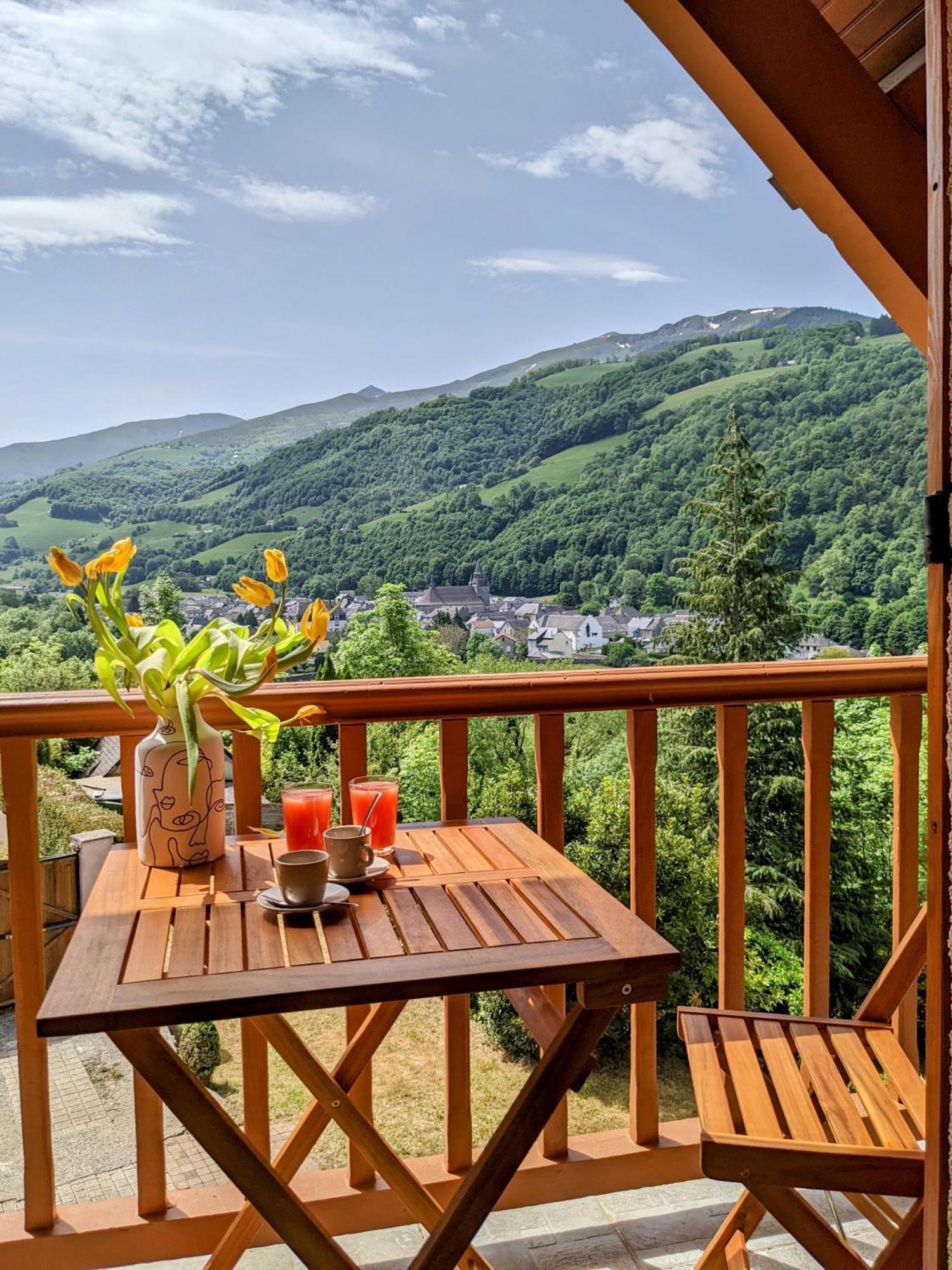 La Bigourdane Grand Gite Confortable & Spa Кампан Экстерьер фото